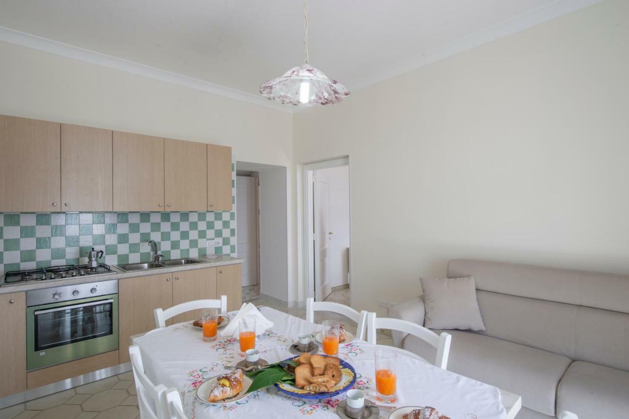 Amalfi Moon Apartment ภายนอก รูปภาพ